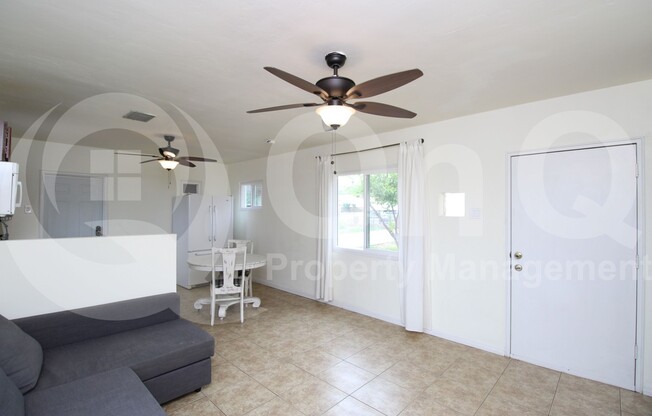 50 E VALENCIA DR