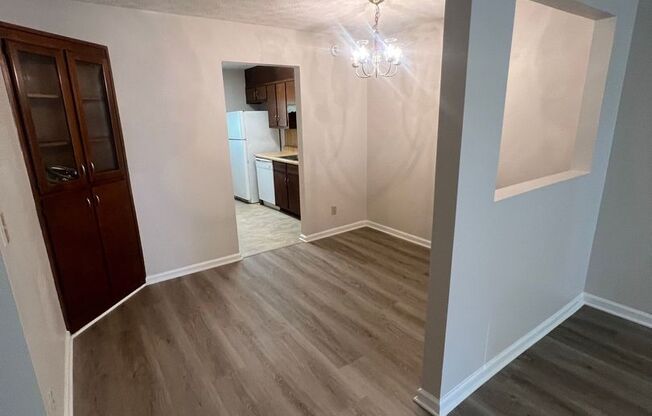 721-723 Jackson View Road