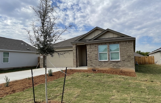 435 BUTTERFLY BUSH CT