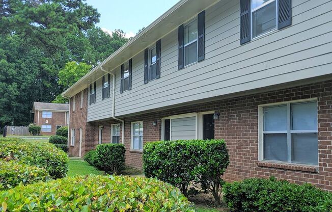 2 beds, 1.5 baths, 1,159 sqft, $1,049, Unit F-03