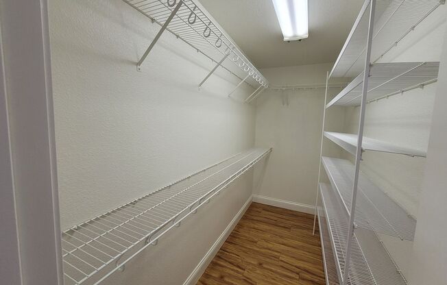 3 beds, 2.5 baths, $1,995