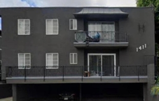 1411 N Sierra Bonita Ave 2
