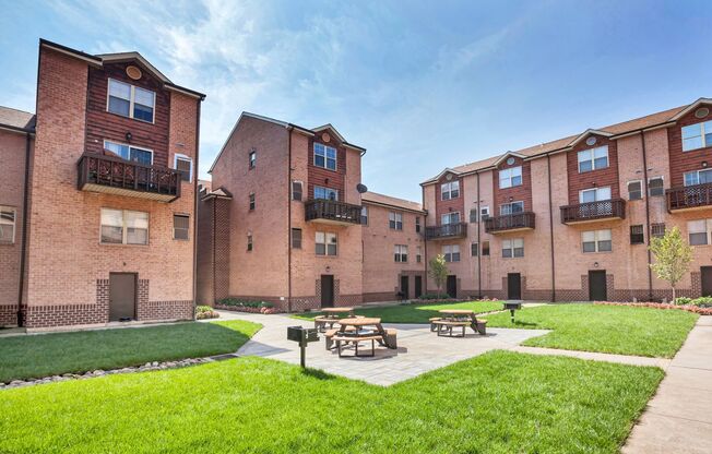2 beds, 2 baths, 900 sqft, $1,510, Unit 1