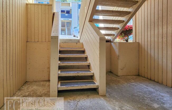 3618 SW BEAVERTON HILLSDALE HWY UNIT 24