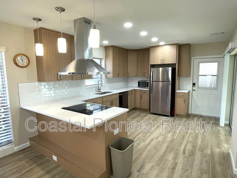 3602 S BCH DR
