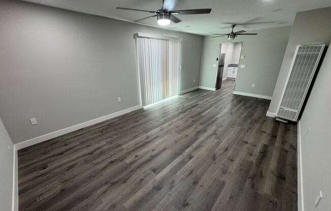 Recently Remodeled 2BD/1BA Duplex Near Downtown Livermore!