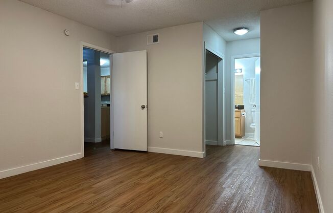 1 bed, 1 bath, 720 sqft, $1,325, Unit BOU-106