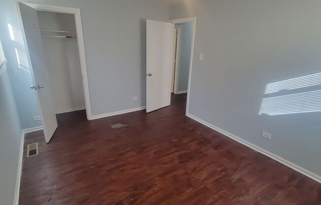 3 beds, 1 bath, $2,250