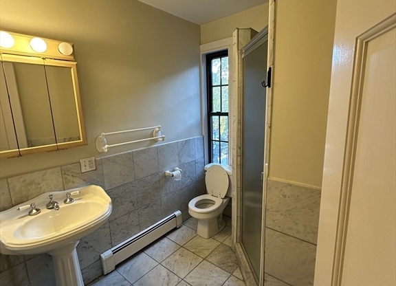 Studio, 1 bath, $2,200, Unit 4