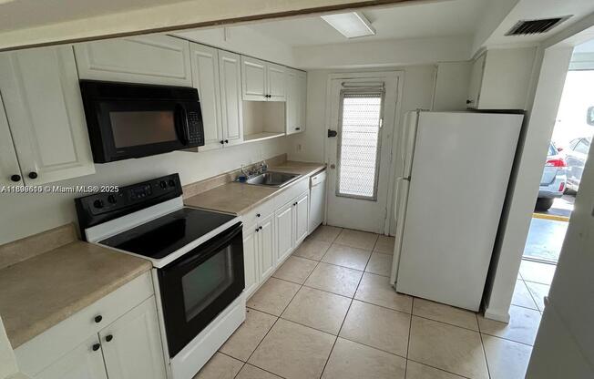 2005, sans souci blvd