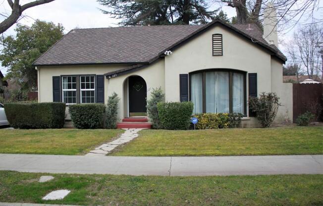 121 ELMWOOD CT