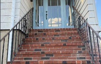 1 bed, 1 bath, 650 sqft, $1,800, Unit 1