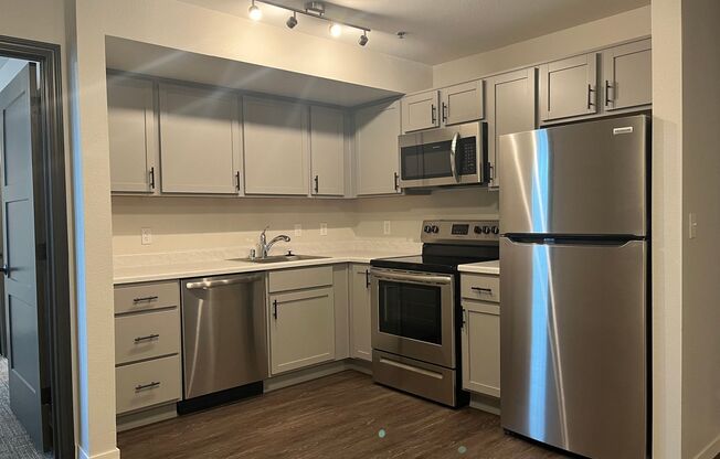 1 bed, 1 bath, 520 sqft, $1,300, Unit 21