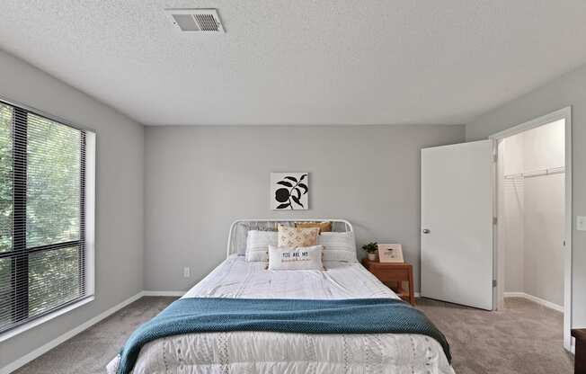 the preserve at ballantyne commons bedroom with bed and window