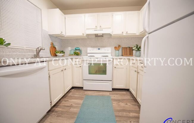 2 beds, 1 bath, 970 sqft, $1,299, Unit 17 PR