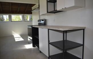 2 beds, 1 bath, $1,795