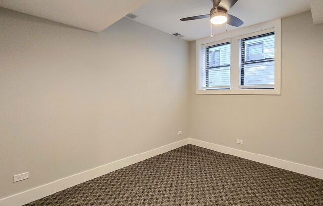 2 beds, 1 bath, 759 sqft, $2,225, Unit 4839-G