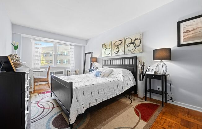 2 beds, 1 bath, 930 sqft, $1,625, Unit 415