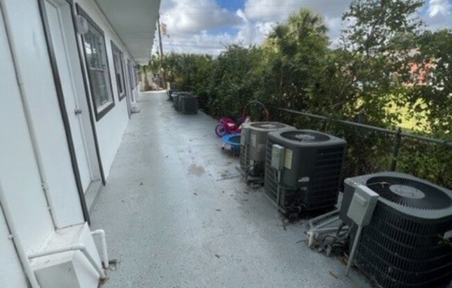 1 bed, 1 bath, 550 sqft, $1,595, Unit 2300-102