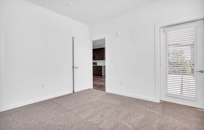 2 beds, 2 baths, $2,200, Unit Unit 301