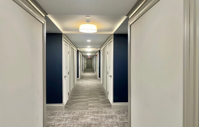 1 bed, 1.5 baths, 869 sqft, $3,750, Unit 401