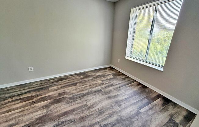 2 beds, 2 baths, 1,100 sqft, $1,395, Unit 1600-420