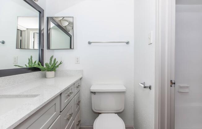 2 beds, 1.5 baths, 1,140 sqft, $1,499