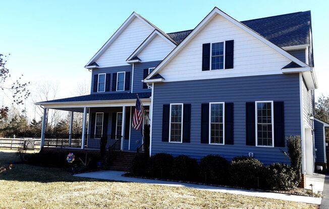 Country Estate Home in Ashland Area