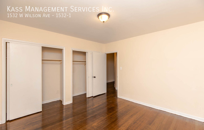 1532 W WILSON AVE