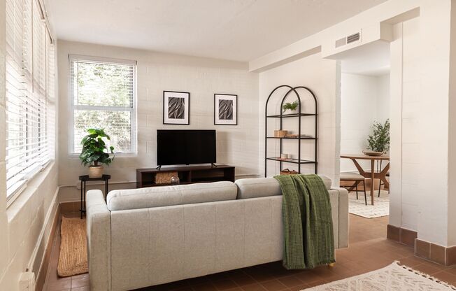 1100 Washington Circle