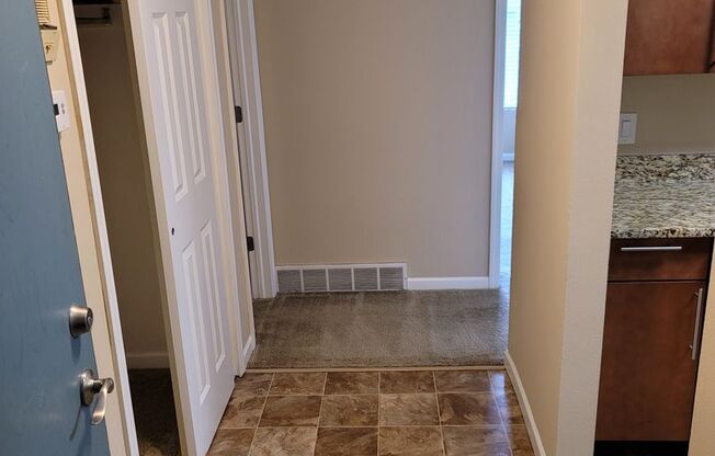 1 bed, 1 bath, 750 sqft, $1,012, Unit 303