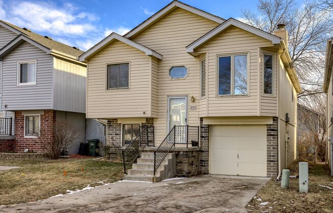 Charming 3-Bedroom Home in Ralston, NE