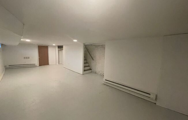 1 bed, 1 bath, 1,500 sqft, $950, Unit 2710 A