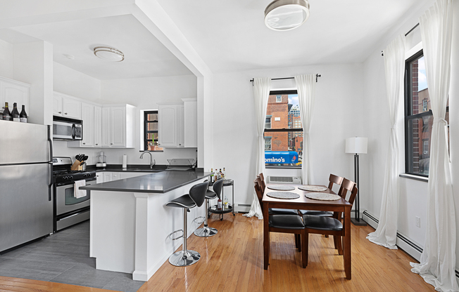 148 SMITH ST