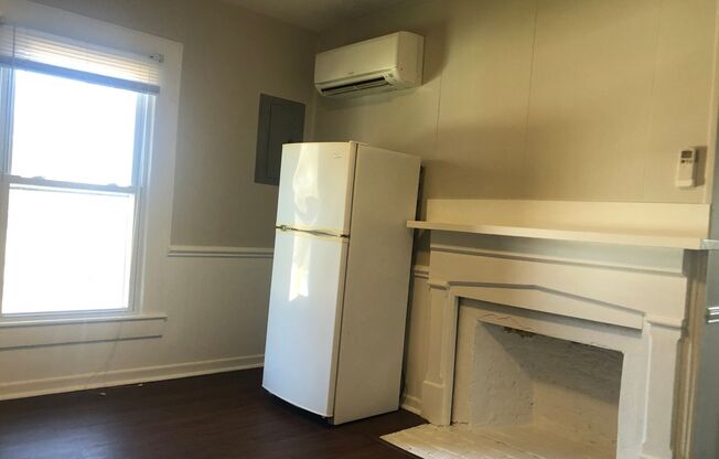 223 E. Glendale Ave. Apartments