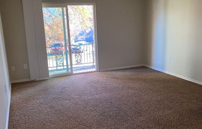 1 bed, 1 bath, 555 sqft, $700, Unit 46