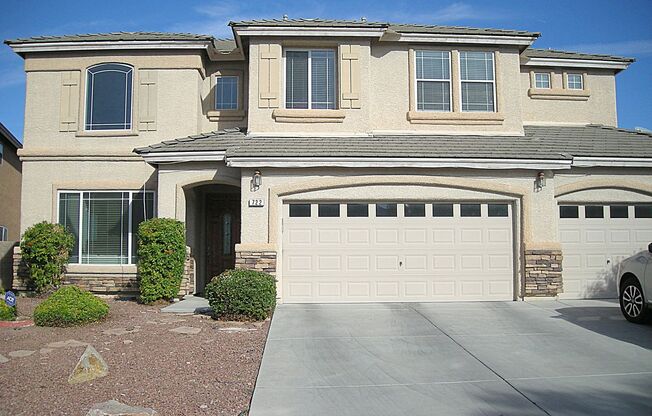 4 BEDROOM HOME WITH POOL IN HENDERSON GATED COMMUNITY