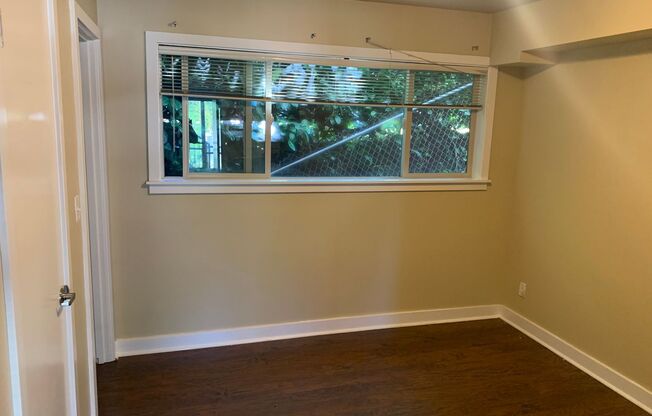 1 bed, 1 bath, 550 sqft, $1,595, Unit 203