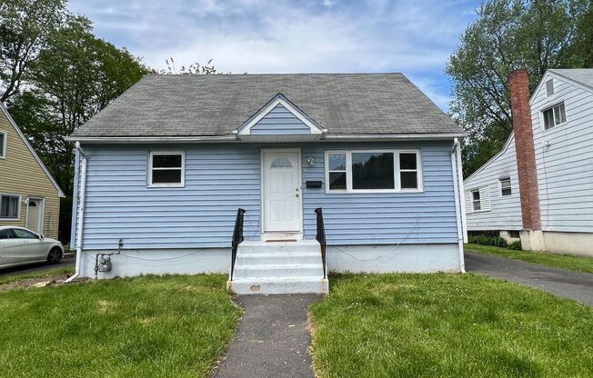 Single Family House in the North End of Hartford