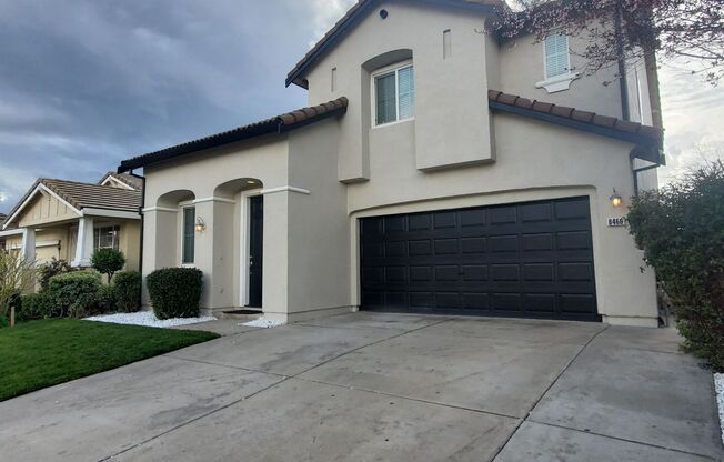 4 Bedroom home in Elk Grove