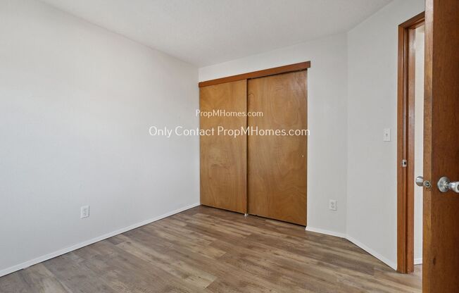 3 beds, 2 baths, $2,349