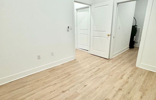 1 bed, 1 bath, 527 sqft, $1,295, Unit 504