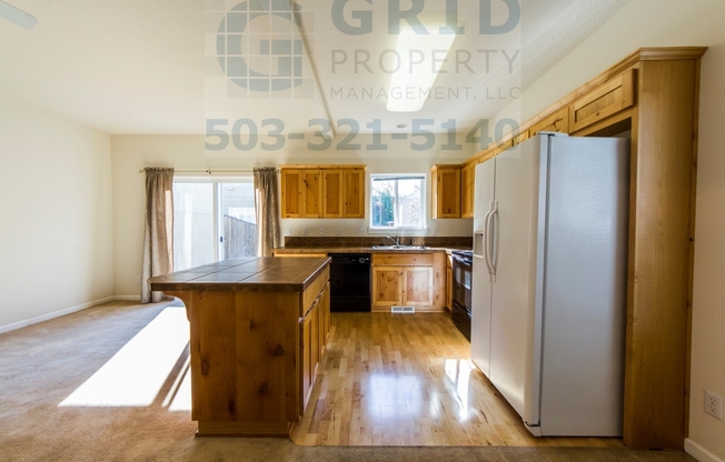 Beautiful 3BR Townhome