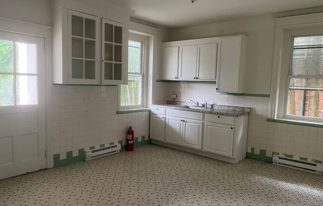 Newly Renovated 3 Bedroom House