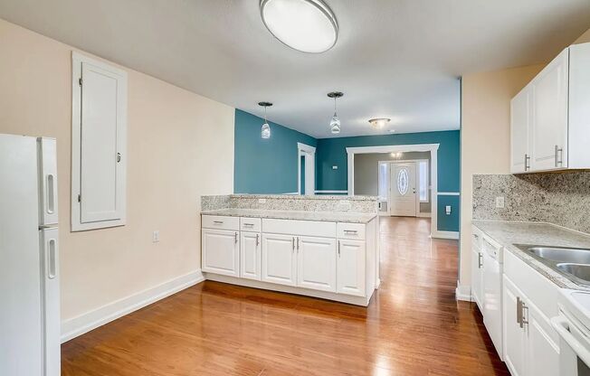 Updated 2BR Home in Marysville – Spacious Garage, Decks & RV Parking!