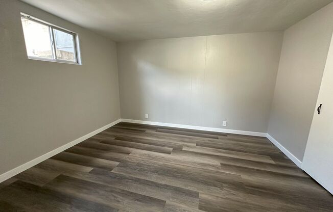Newly remodeled 3-bedroom, 1-bathroom duplex unit in Lemon Grove, CA