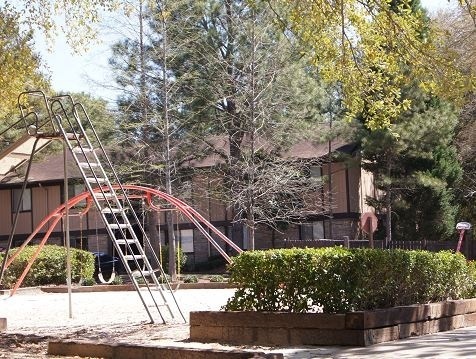 2 beds, 1 bath, 900 sqft, $700, Unit 54