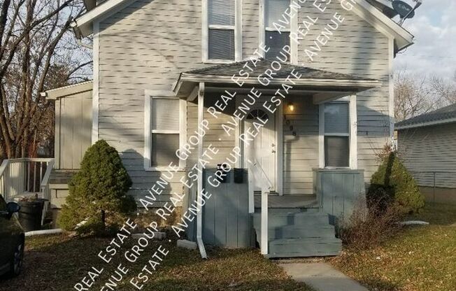 1098 BOSTON AVE