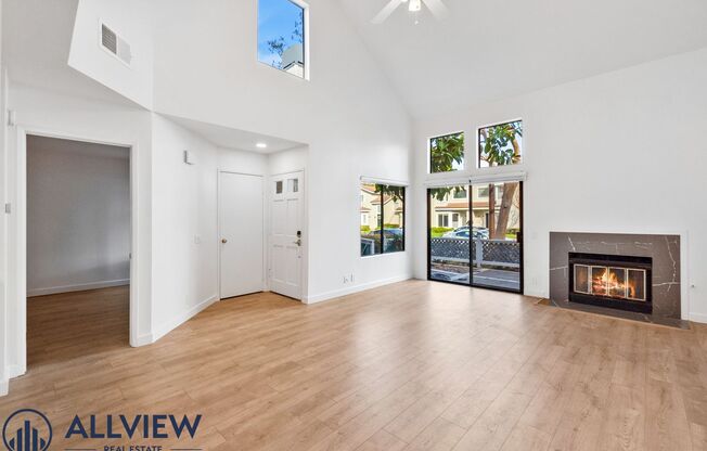 Beautiful Fully Renovated 2 Bed, 2 Bath + LOFT Available Now!