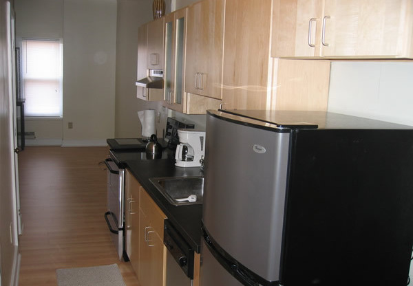 1 bed, 1 bath, 525 sqft, $975, Unit 15